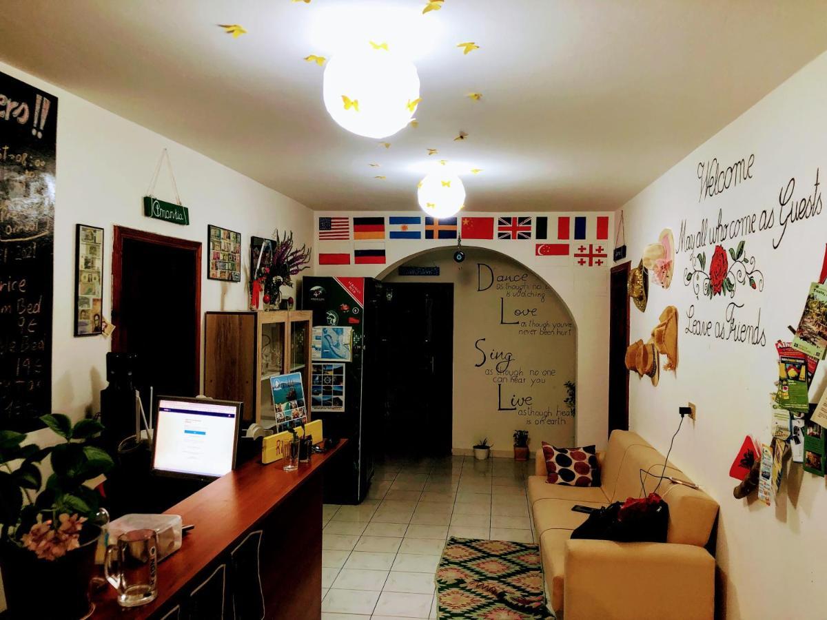 Vlora Backpackers Hostel & Bar Lungomare Zewnętrze zdjęcie